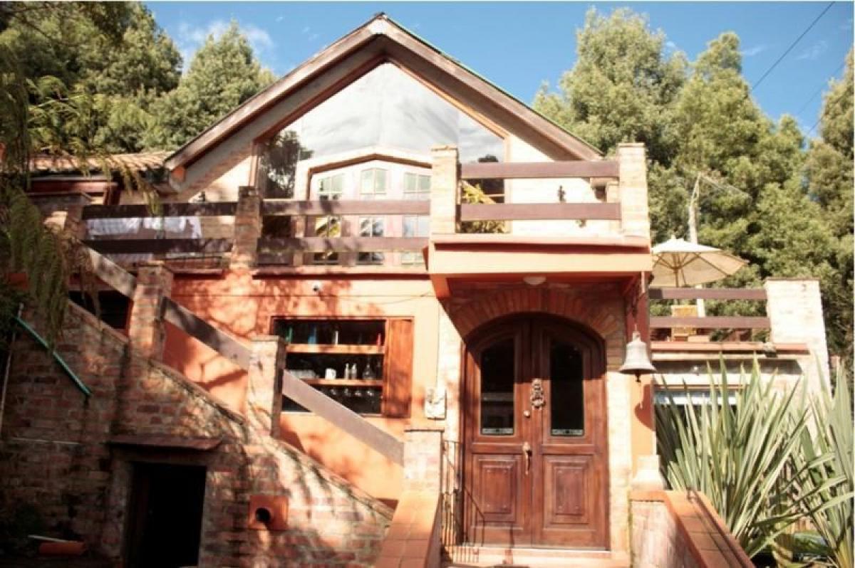 3 bedrooms House in Bogota, Colombia No. 14189