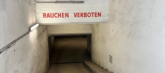  Parking in Altona, Germany No. 286496 3