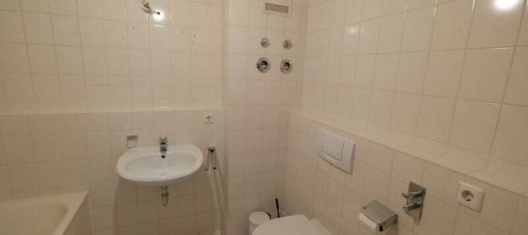 2غرفة شقة في Baden-Wurttemberg, Germany رقم 89931 11