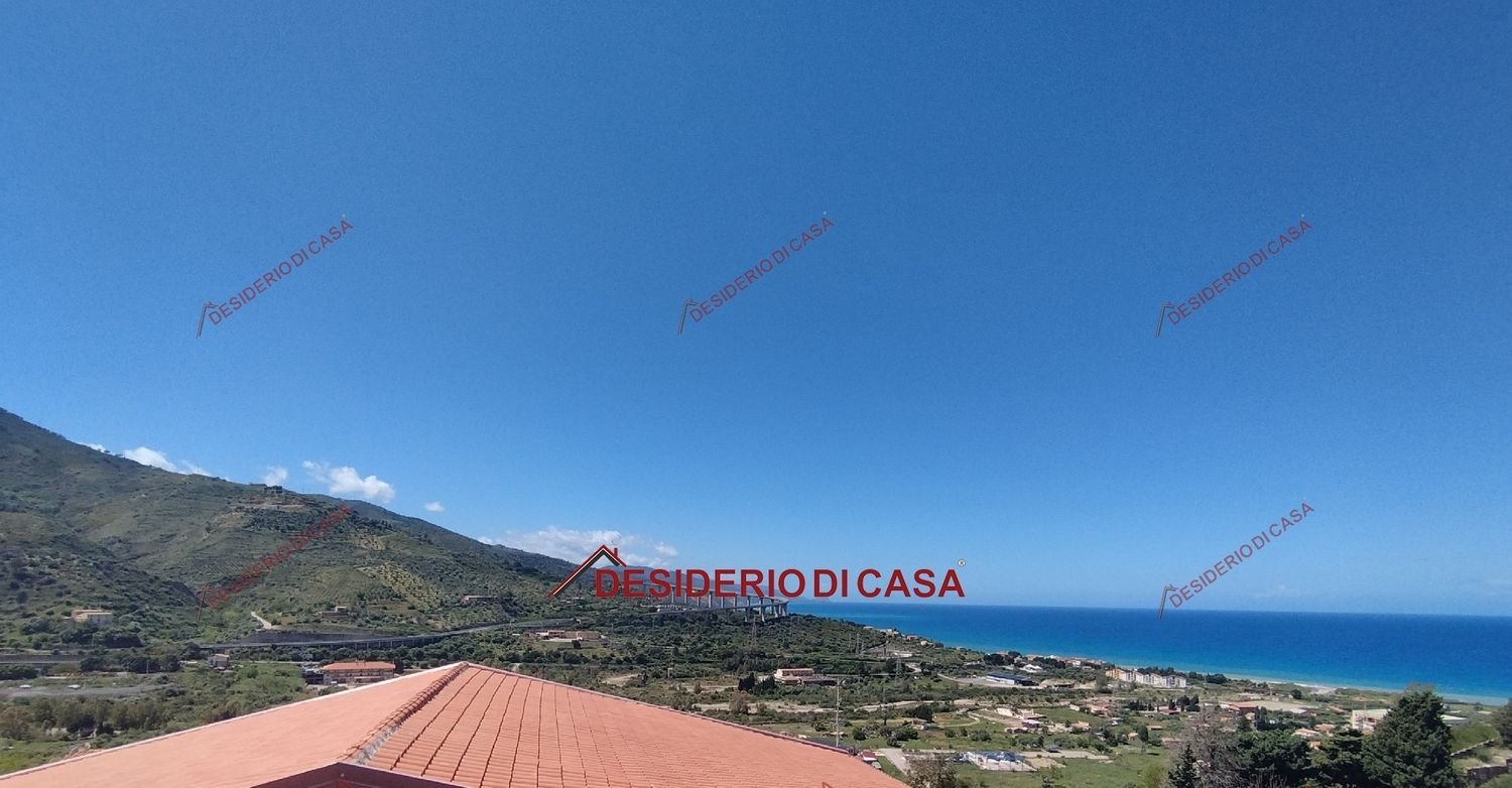 3-Zimmer Wohnung in Santo Stefano di Camastra, Italy, Nr. 283373