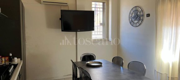 Квартира с 3 комнатами в Катания, Италия № 75611 20