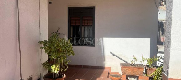 Квартира с 3 комнатами в Катания, Италия № 75611 9