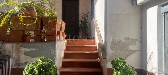 Квартира с 3 комнатами в Катания, Италия № 75611 8