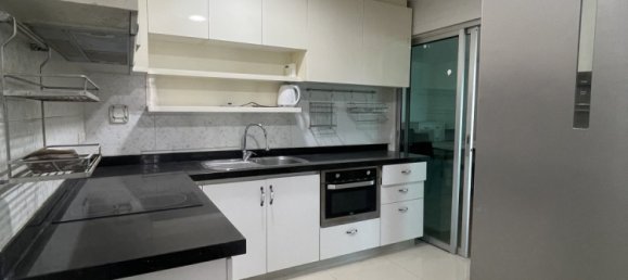 3 Schlafzimmer Eigentumswohnung in Huai Khwang, Thailand, Nr. 72260 6