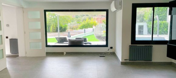 6 bedrooms House in Sant Fost de Campsentelles, Spain No. 71380 21