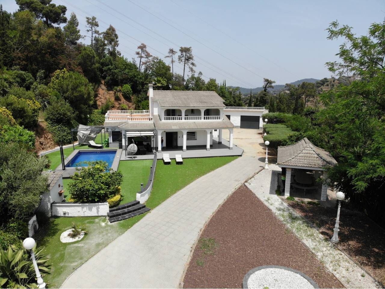 6 bedrooms House in Sant Fost de Campsentelles, Spain No. 71380