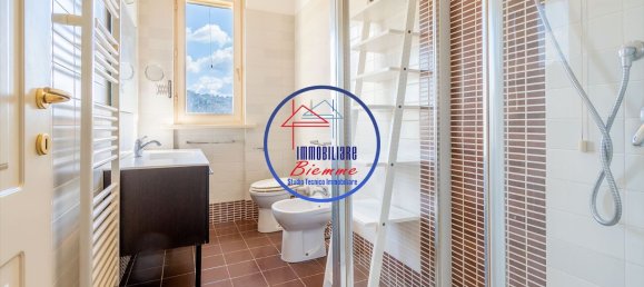 3 rooms Apartment in Massarosa, Italy No. 15018 10