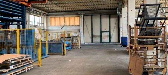 Almacén en Campodarsego, Italy 3270 m² No. 354569 4