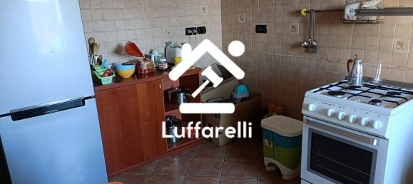 Apartamento de 9 divisões em Trofarello, Italy N.º 237822 12