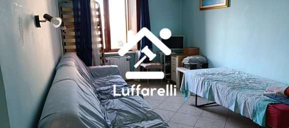 Apartamento de 9 divisões em Trofarello, Italy N.º 237822 2