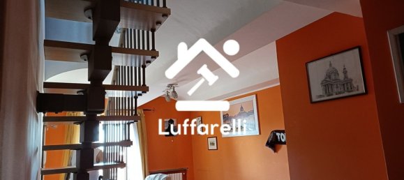 Apartamento de 9 divisões em Trofarello, Italy N.º 237822 5