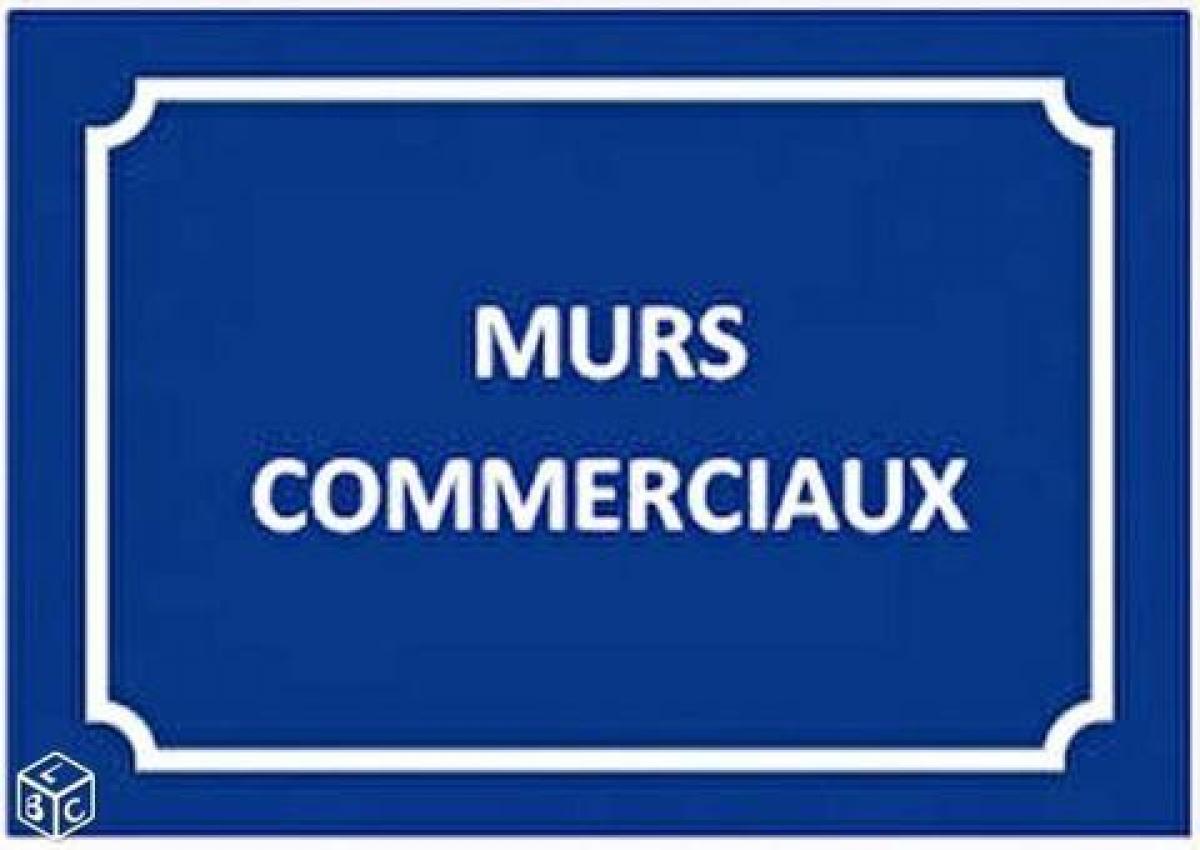 1038m² Office in Saintes, France No. 20209