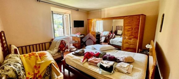 4 bedrooms Apartment in Subiaco, Italy No. 318829 7