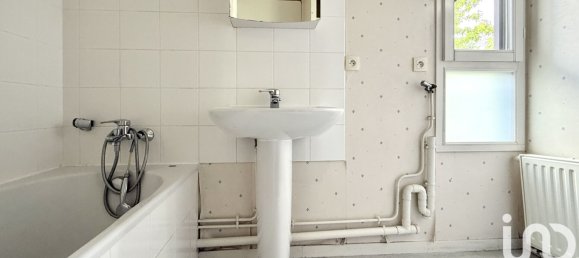 2 bedrooms Apartment in Saint-Jacques-de-la-Lande, France No. 323892 6