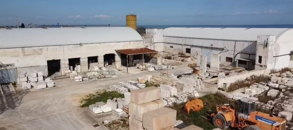 Armazém em Trani, Italy 2100 m² N.º 75361 10