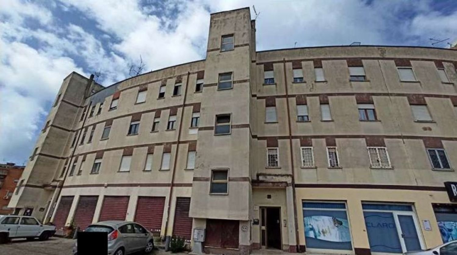 3غرفة شقة في Ardea, Italy رقم 198780