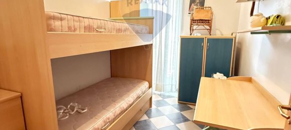 Квартира с 2 спальнями в Ачиреале, Италия № 77961 7