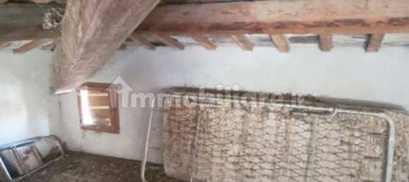 4 غرف نوم شقة في Argenta, Italy رقم 25084 18