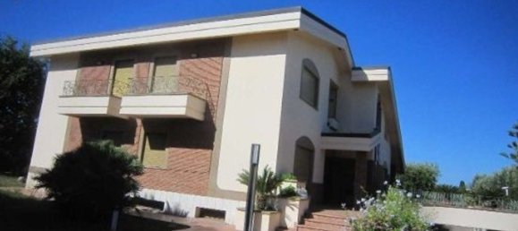 11-salle Villa à Ardea, Italy No. 193709 2