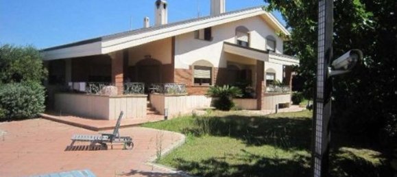 11-salle Villa à Ardea, Italy No. 193709 20