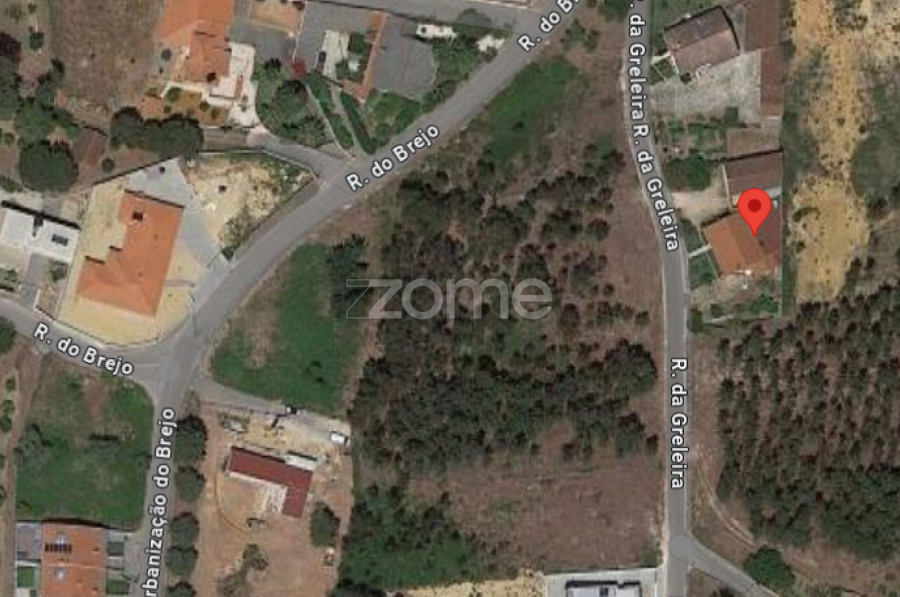 Земельный участок в Лейрия, Португалия № 90354