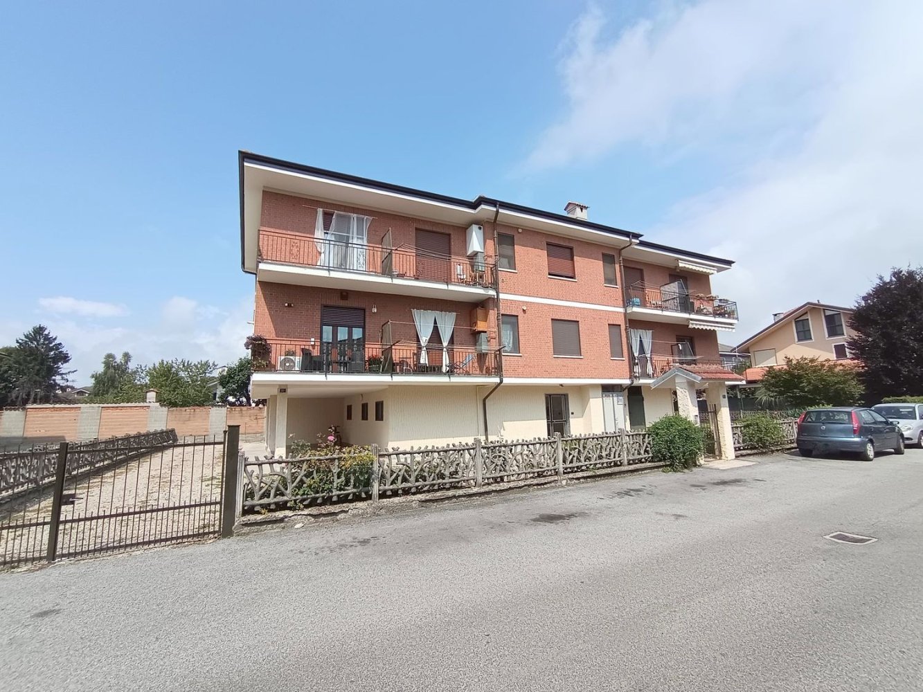 3 rooms Apartment in Vigone, Italy No. 298417