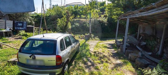 3 bedrooms House in Cinfaes, Portugal No. 17990 11