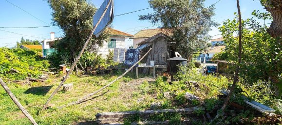 3 bedrooms House in Cinfaes, Portugal No. 17990 14