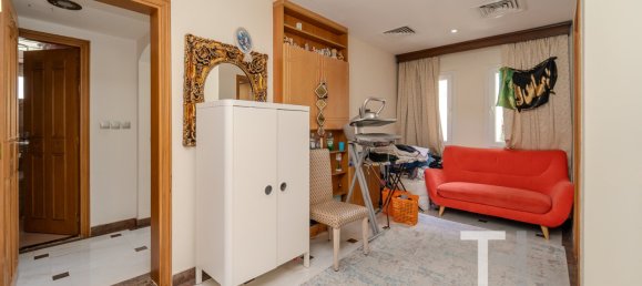 4 Schlafzimmer Villa in Meadows, UAE, Nr. 28459 19