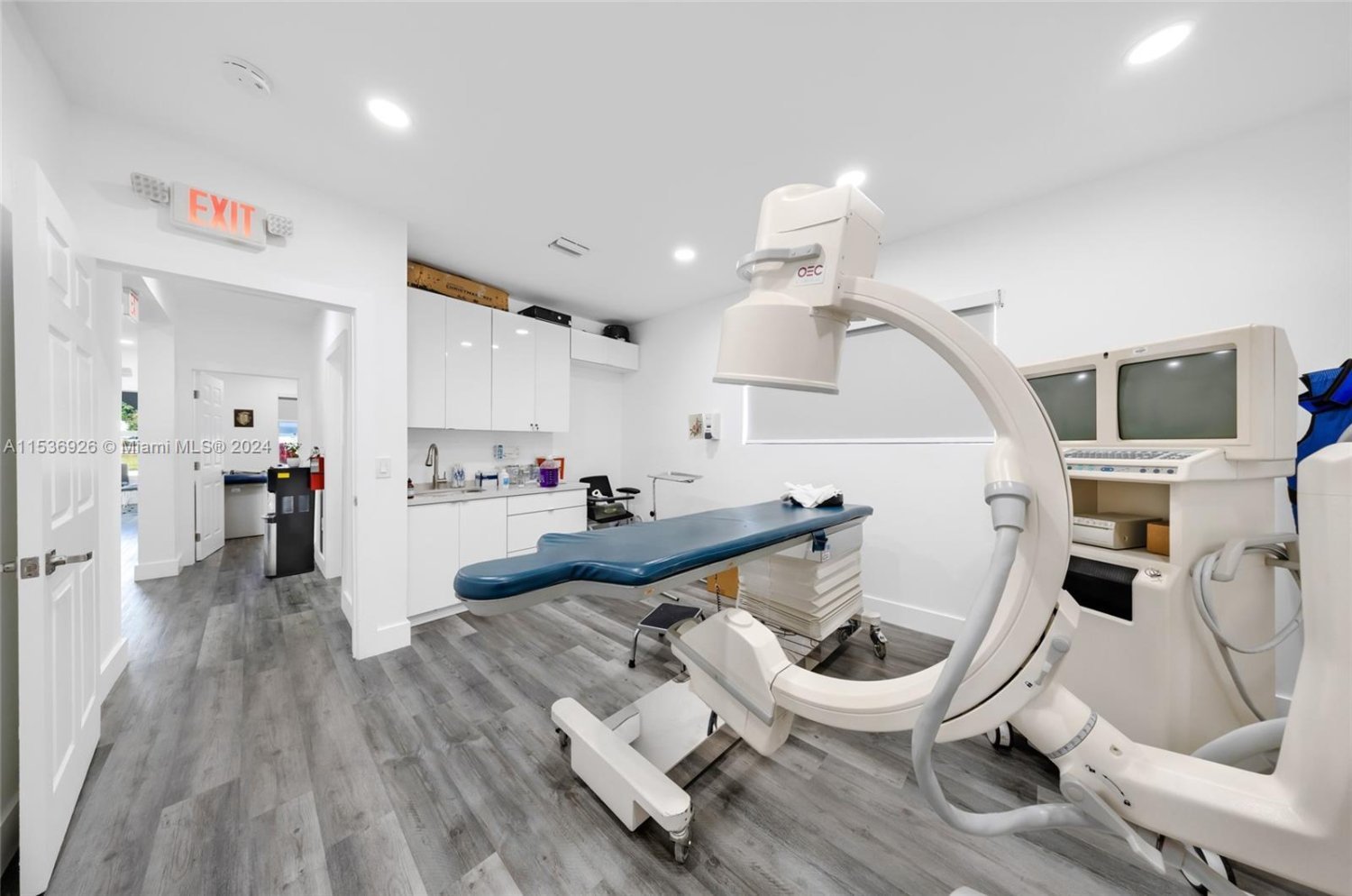 terreno en alquiler en Miami, Miami-Dade, Florida, USA № 613423