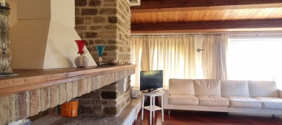 21 room Villa in Civitanova Marche, Italy No. 8663 3