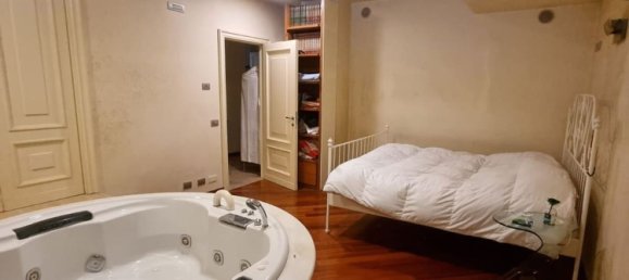 21 room Villa in Civitanova Marche, Italy No. 8663 28