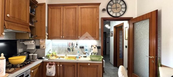 Квартира с 4 комнатами в Кивассо, Италия № 5604 9