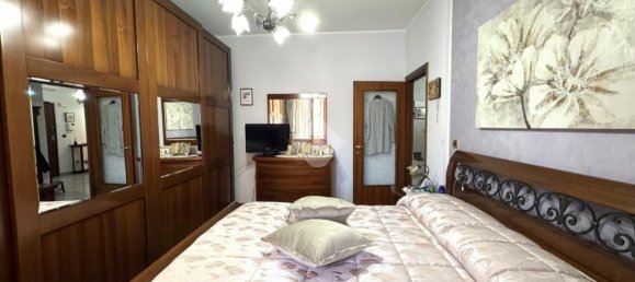 Квартира с 4 комнатами в Кивассо, Италия № 5604 14