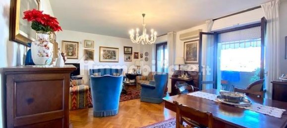 3 bedrooms Apartment in Florence, Italy No. 297633 4