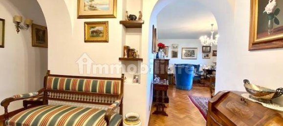 3 bedrooms Apartment in Florence, Italy No. 297633 5