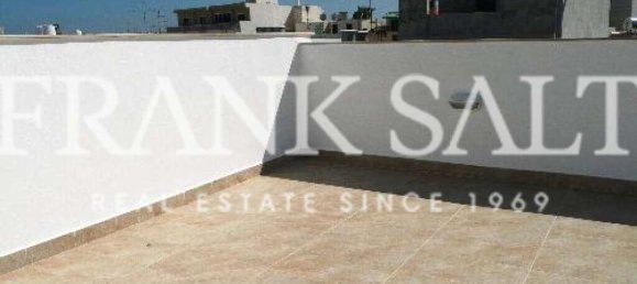 2 غرف نوم بانتهاوس في Swieqi, Malta رقم 8267 5