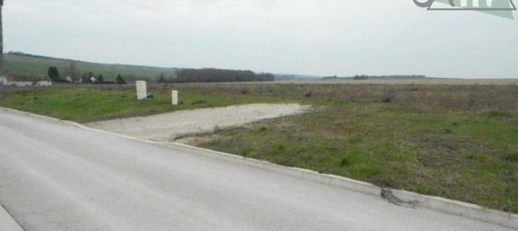 Terreno en Nogent-sur-Seine, France No. 94832 2