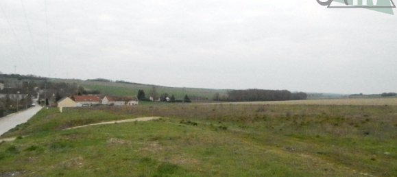 Terreno en Nogent-sur-Seine, France No. 94832 4