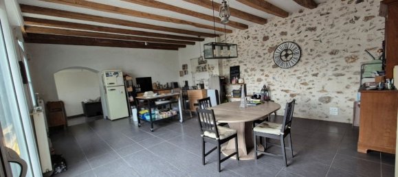 1 غرف نوم منزل في Cinq-Mars-la-Pile, France رقم 276773 2