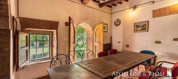 8 rooms House in Asciano, Italy No. 57203 13