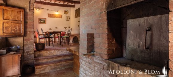 8 rooms House in Asciano, Italy No. 57203 12