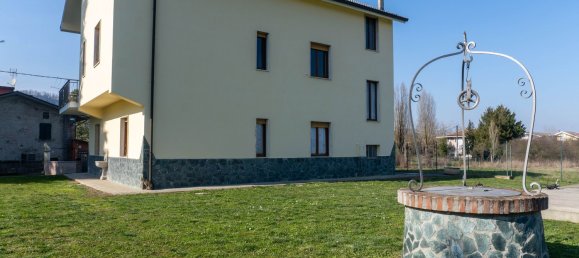 11 rooms Villa in Strevi, Italy No. 196511 2