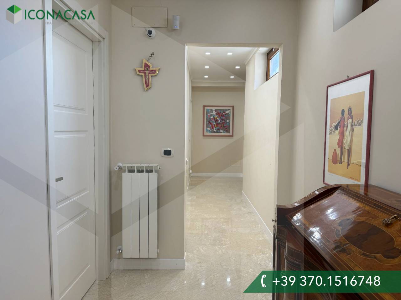 4-salle Appartement à Avezzano, Italy No. 21017