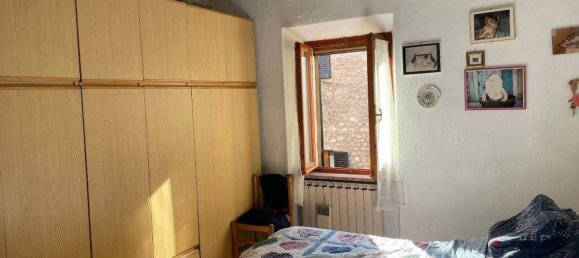 4 rooms Apartment in Sovicille, Italy No. 217200 12