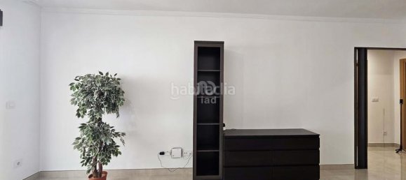 2 chambres Appartement à Granada, Spain No. 175358 4