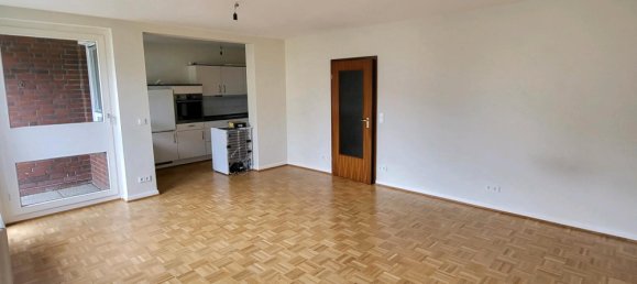 Studio in Pinneberg, Germany No. 368300 5