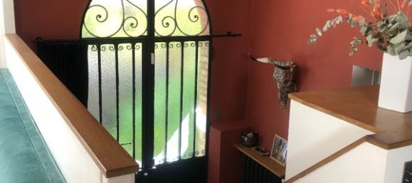 Casa de 5 dormitorios en Suresnes, France No. 170332 5