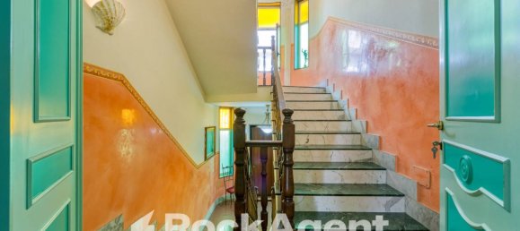 6 غرف نوم فيلا في Striano, Italy رقم 295781 17