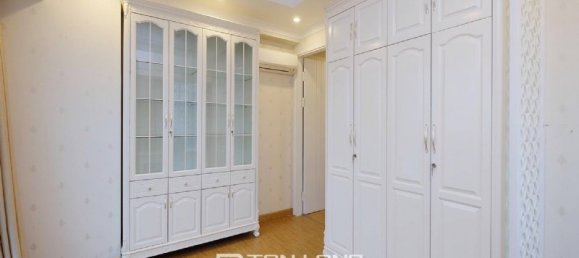 3 bedrooms Apartment in Tay Ho, Vietnam No. 759 11